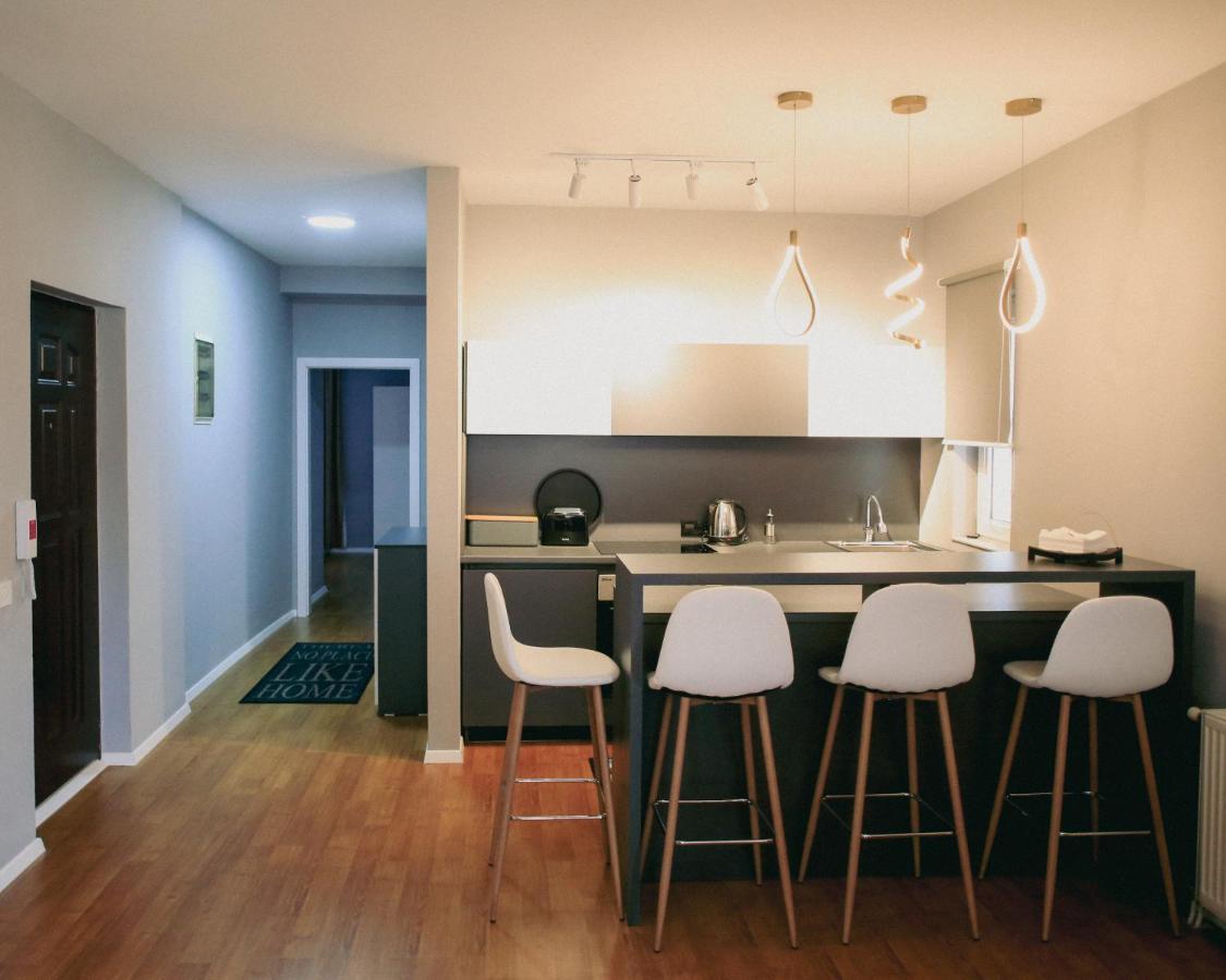 Parta Apartment พริสตีนา ภายนอก รูปภาพ